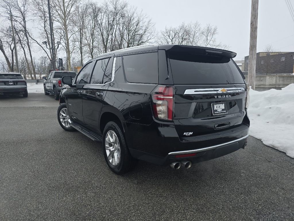 Used 2021 Chevrolet Tahoe Premier AWD/4WD image 2