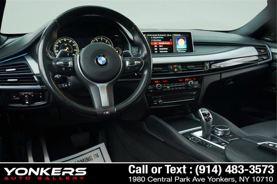 Used 2019 BMW X6 xDrive50i w/ M Sport Package image 16