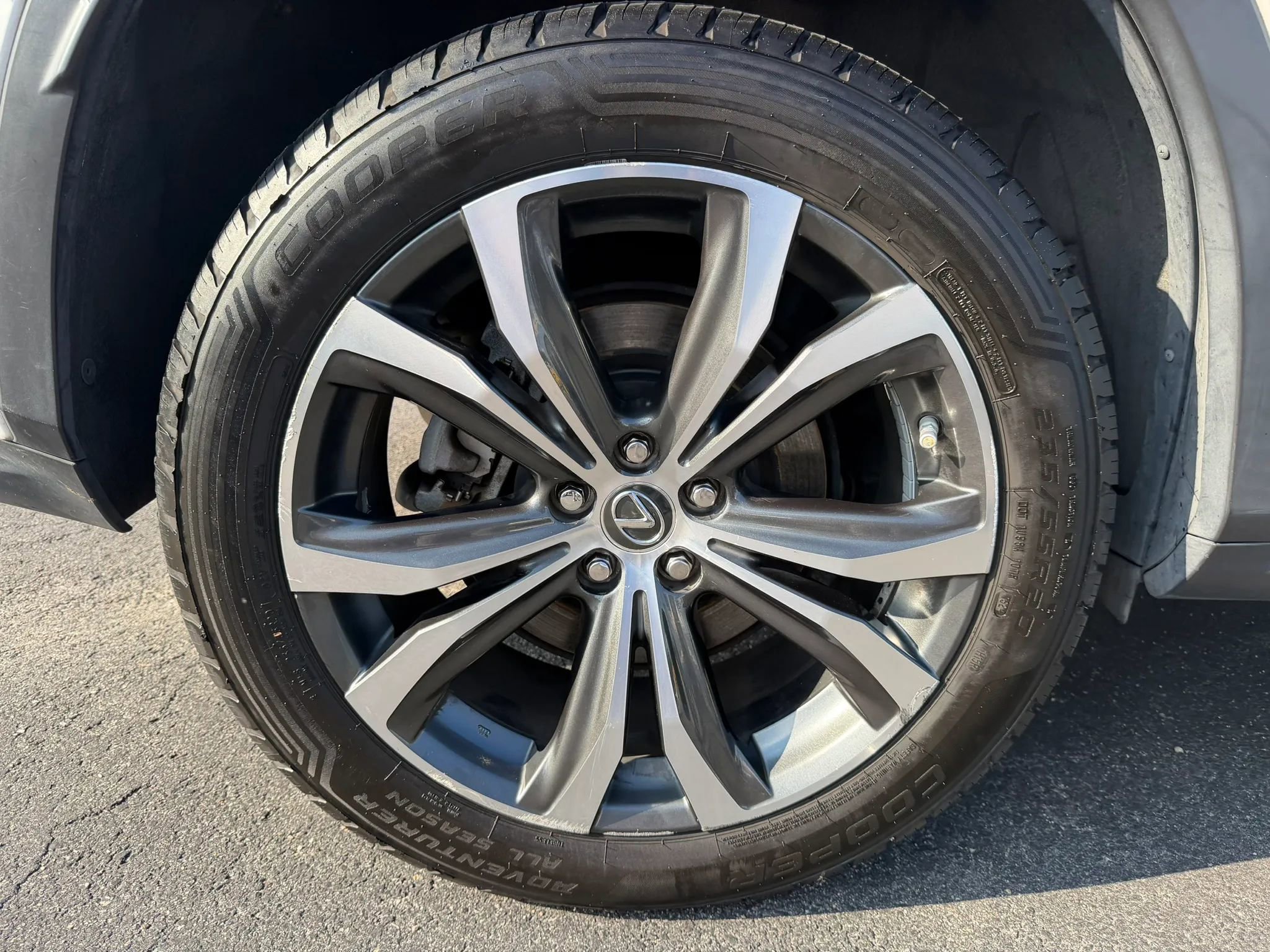 Used 2018 Lexus RX 350 FWD w/ Premium Package image 39