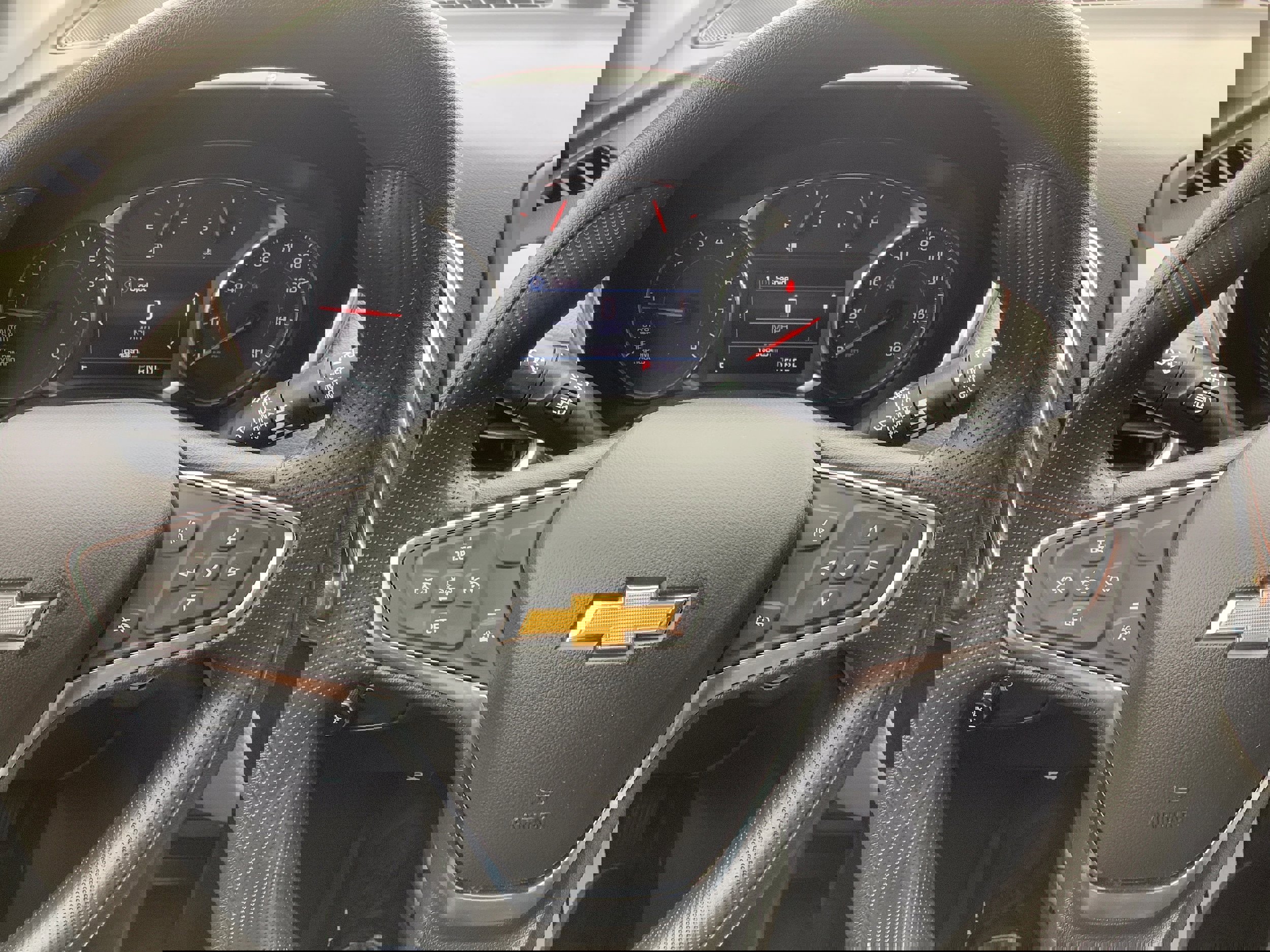 Used 2024 Chevrolet Equinox LS w/ LS Convenience Package image 17