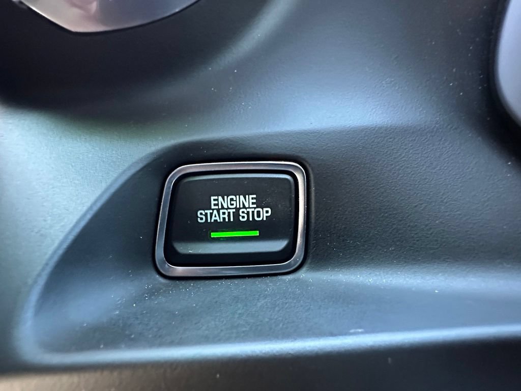 Used 2018 Chevrolet Camaro SS RWD image 29