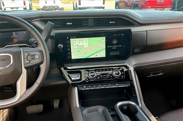 Used 2025 GMC Sierra 2500 Denali w/ Denali Reserve Package image 10