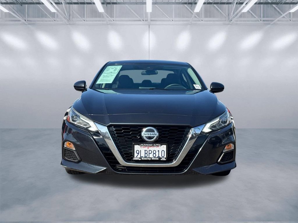 Used 2021 Nissan Altima 2.5 SV image 2