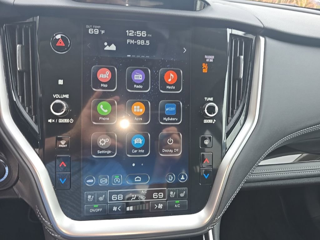 Used 2023 Subaru Outback Touring image 16