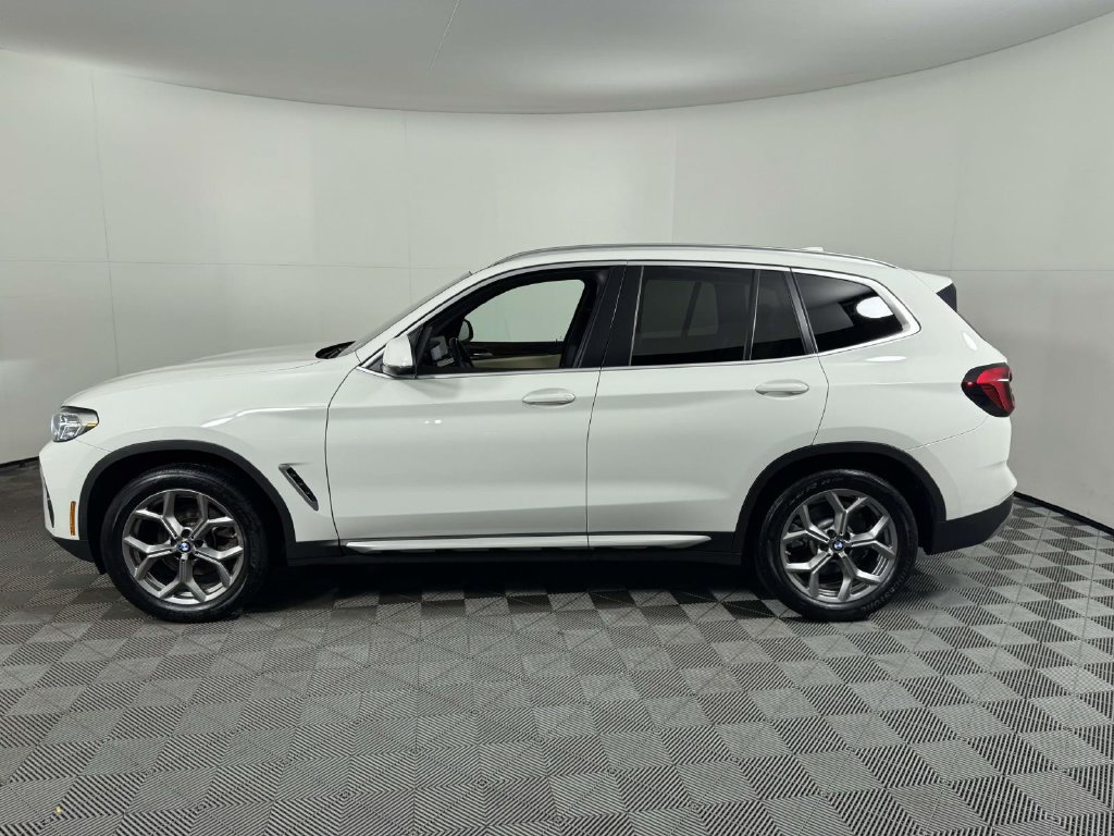 Used 2024 BMW X3 xDrive30i w/ Premium Package AWD/4WD image 11