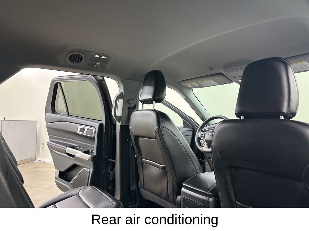 Used 2024 Ford Explorer XLT w/ Equipment Group 202A AWD/4WD image 23