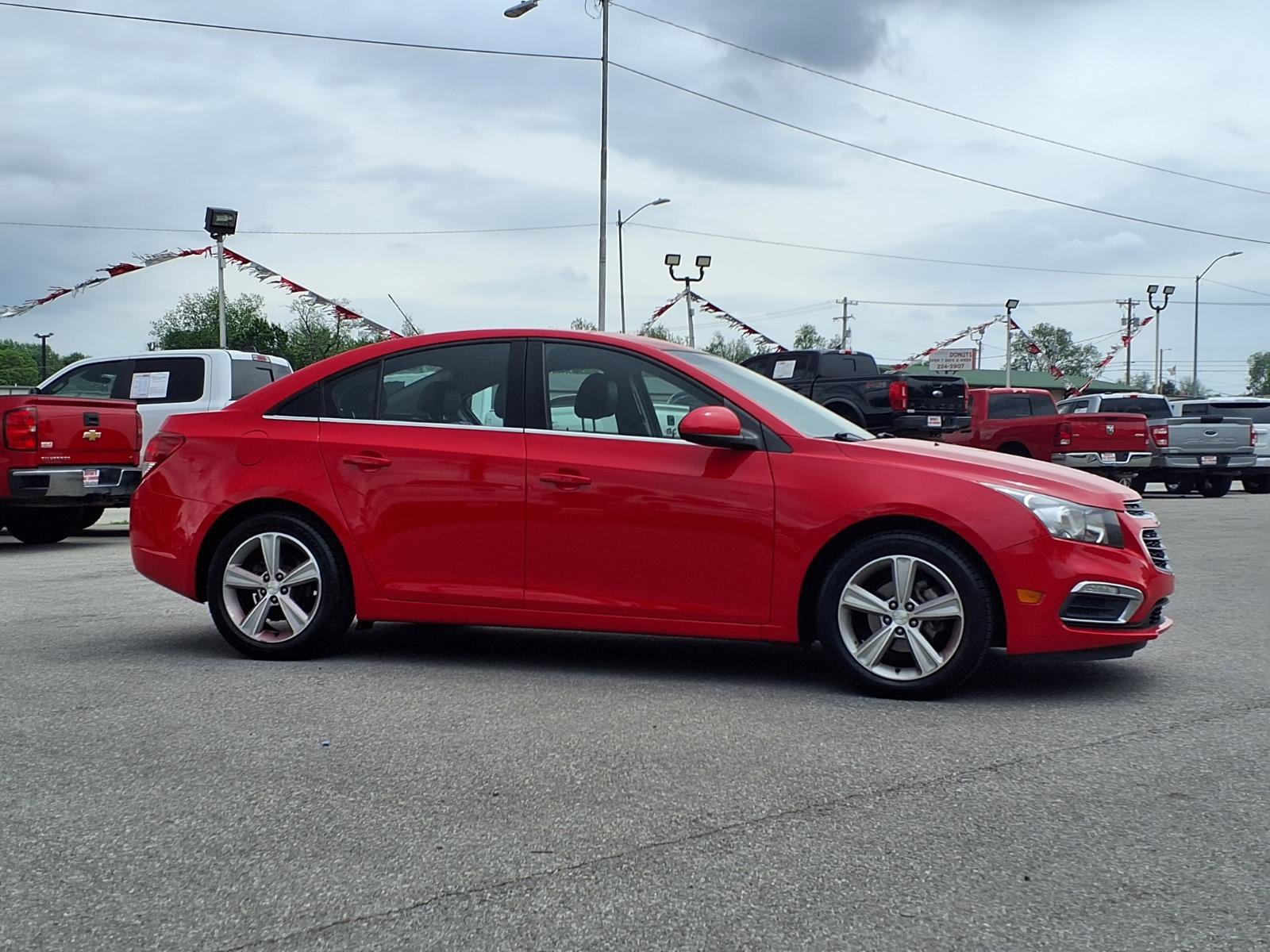 Used 2015 Chevrolet Cruze LT FWD image 23