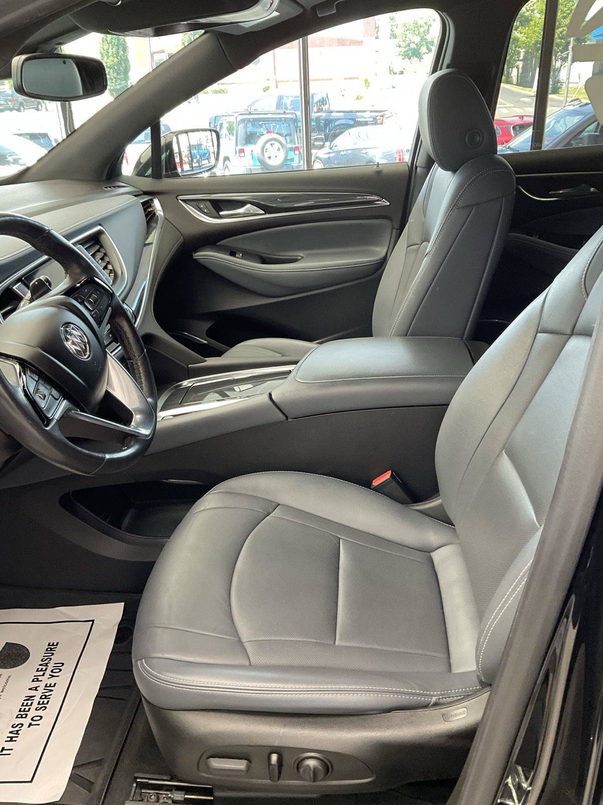 Used 2024 Buick Enclave Essence w/ Experience Buick Package AWD/4WD image 7