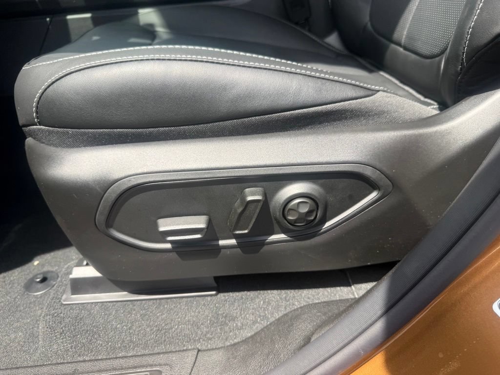 New 2026 Jeep Grand Cherokee Limited AWD/4WD image 13