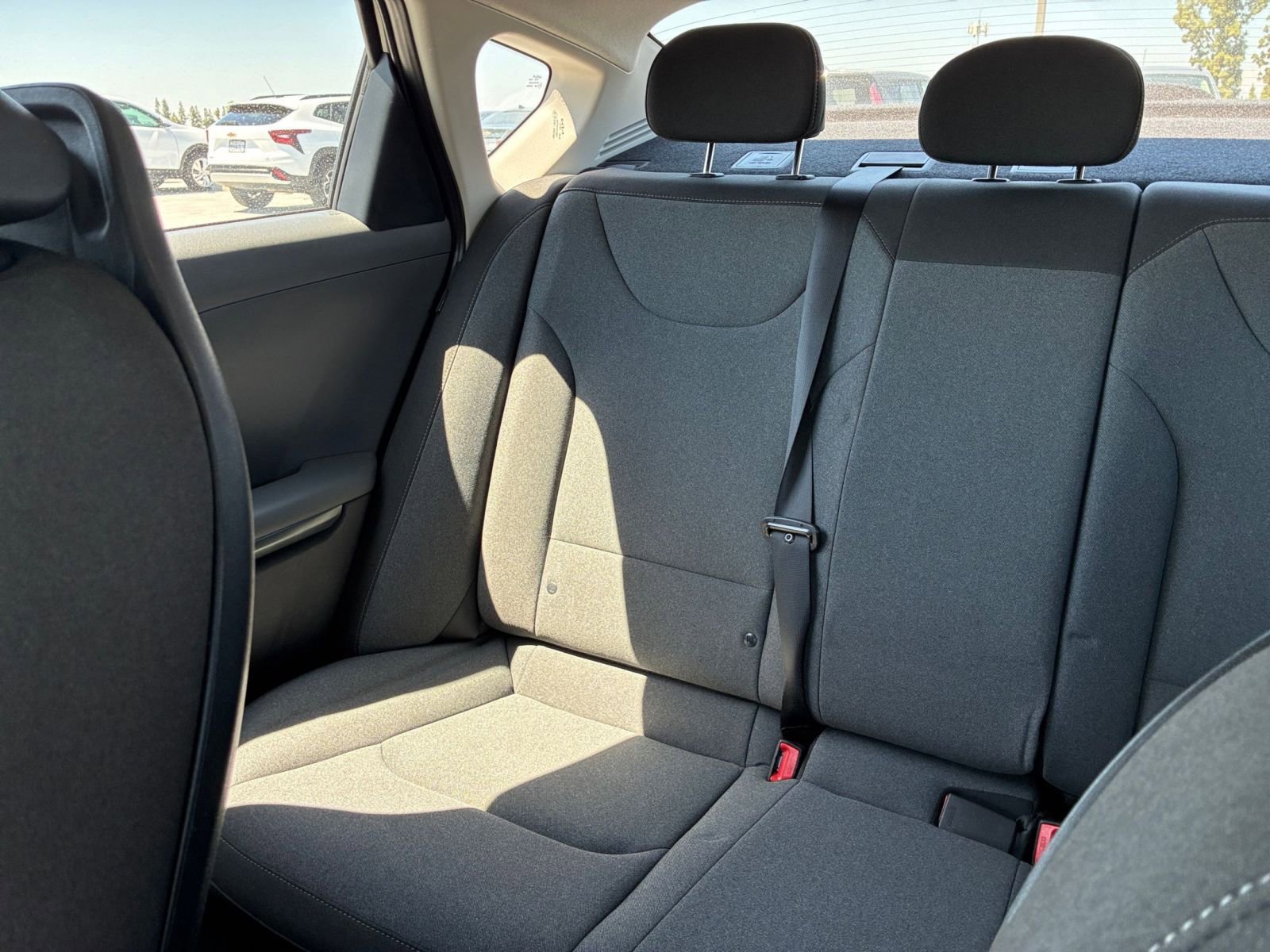 Used 2025 Kia K4 FWD image 38