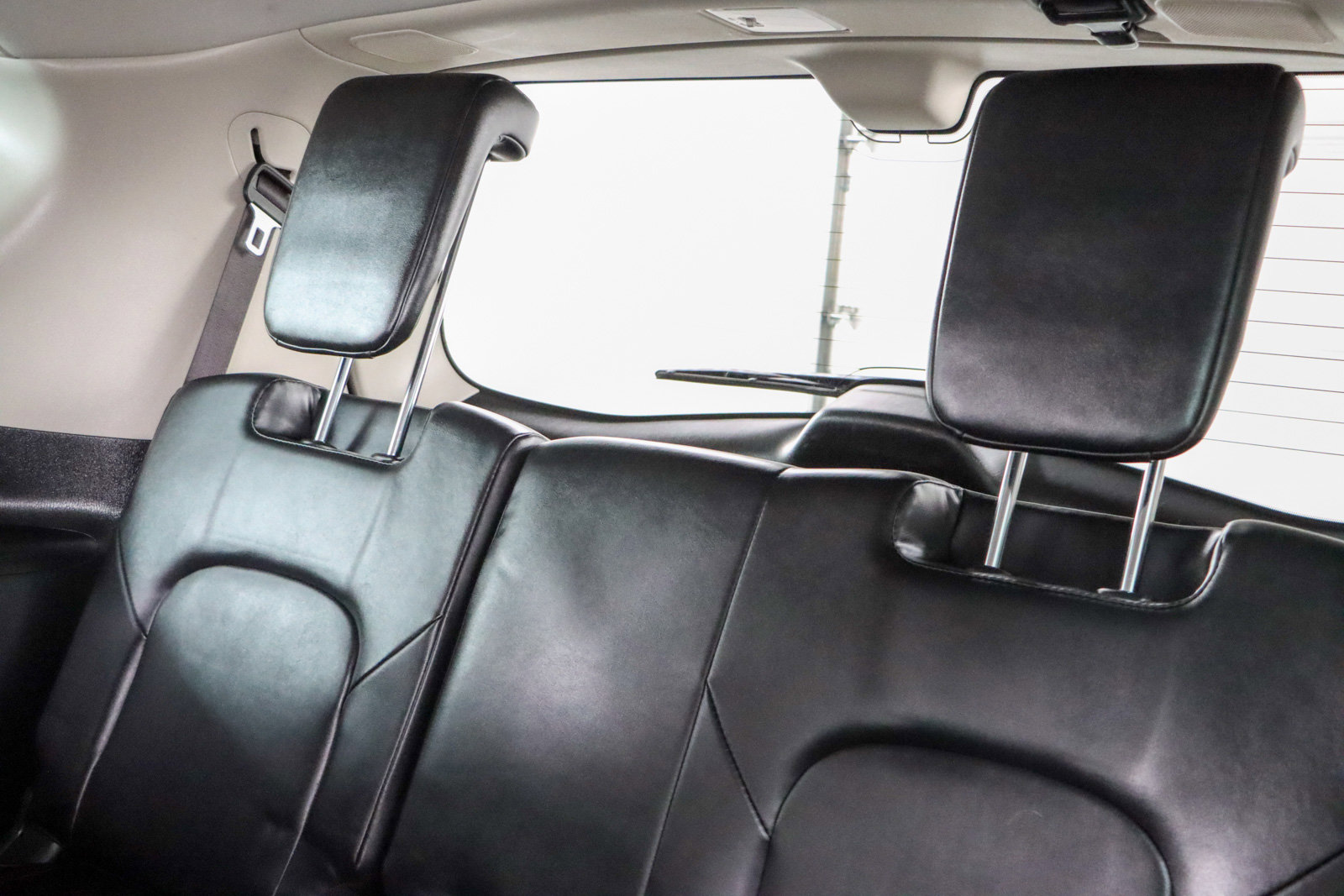 Used 2023 INFINITI QX80 Luxe w/ Cargo Package RWD image 28