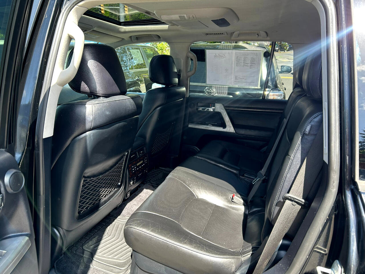 Used 2013 Toyota Land Cruiser image 12