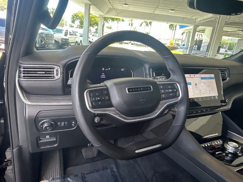 Used 2024 Jeep Wagoneer L Series II w/ Flexible Seating Group image 33