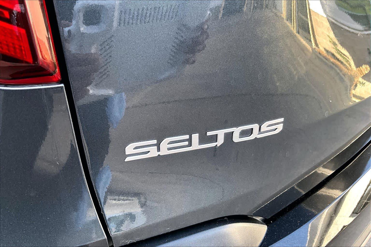 Used 2024 Kia Seltos SX w/ SX Sunroof Package AWD/4WD image 31