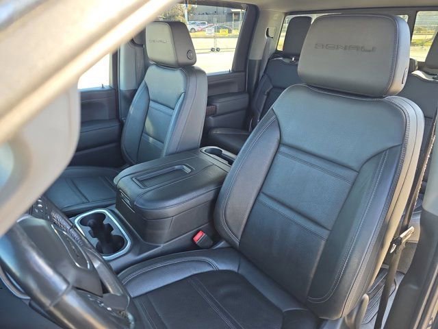 Used 2020 GMC Sierra 3500 Denali w/ Denali Ultimate Package image 14