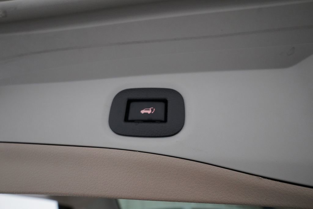 Used 2020 Nissan Rogue SL image 15