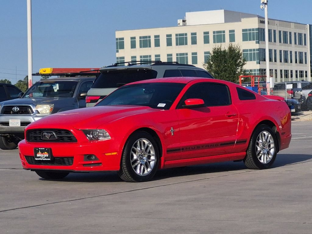 Used 2014 Ford Mustang Premium w/ Equipment Group 202A RWD image 7