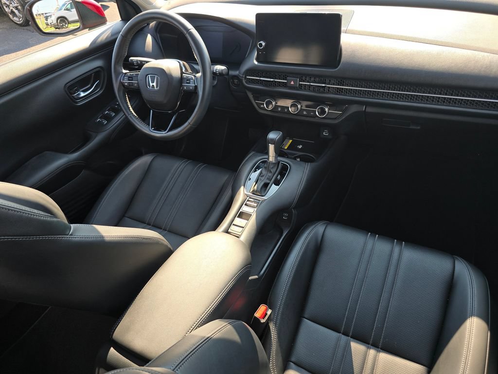 Used 2024 Honda HR-V EX-L image 16