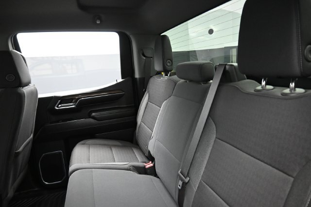 Used 2024 Chevrolet Silverado 1500 LT AWD/4WD image 21