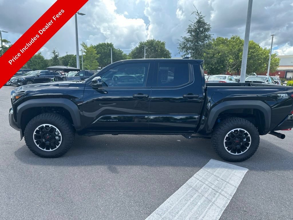 Used 2026 Toyota Tacoma TRD Off-Road w/ TRD Off Road Premium Package AWD/4WD image 2