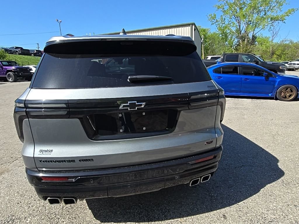 Used 2026 Chevrolet Traverse RS w/ LPO, Floor Liner Package image 6