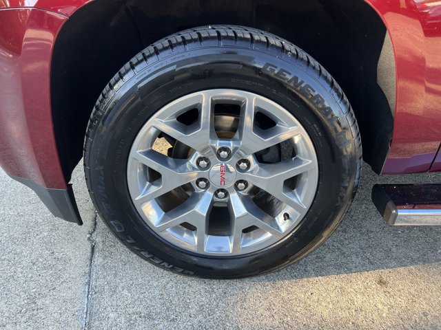 Used 2020 GMC Yukon SLT w/ Open Road Package AWD/4WD image 34