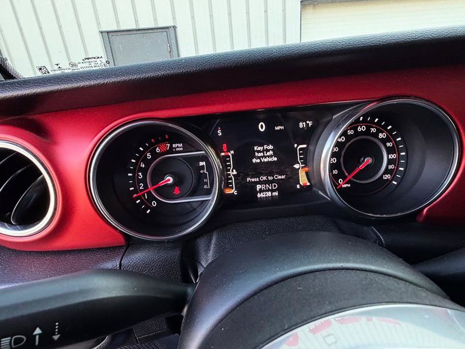 Used 2019 Jeep Wrangler Unlimited Rubicon w/ Cold Weather Group AWD/4WD image 10