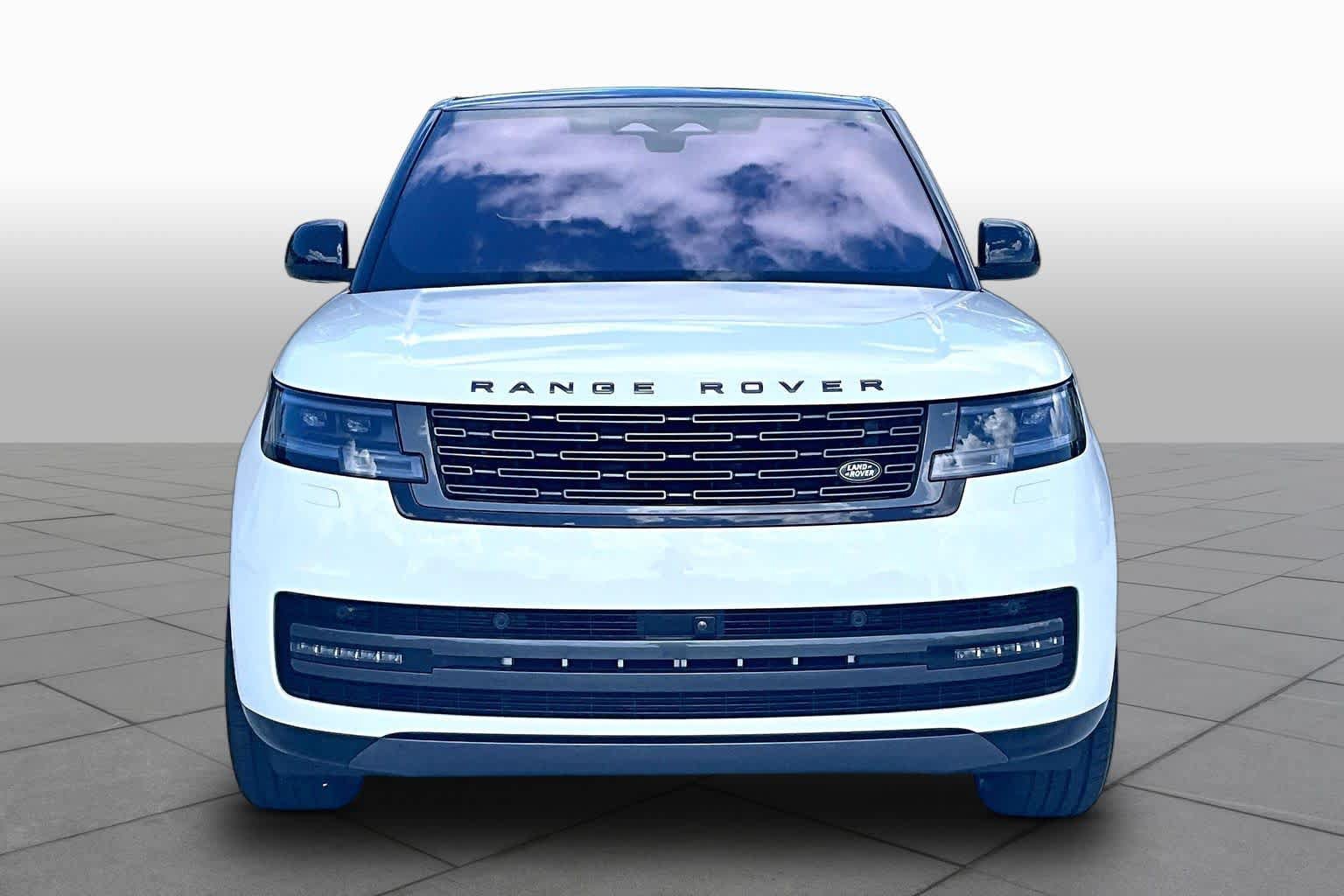 Used 2023 Land Rover Range Rover SE AWD/4WD image 4