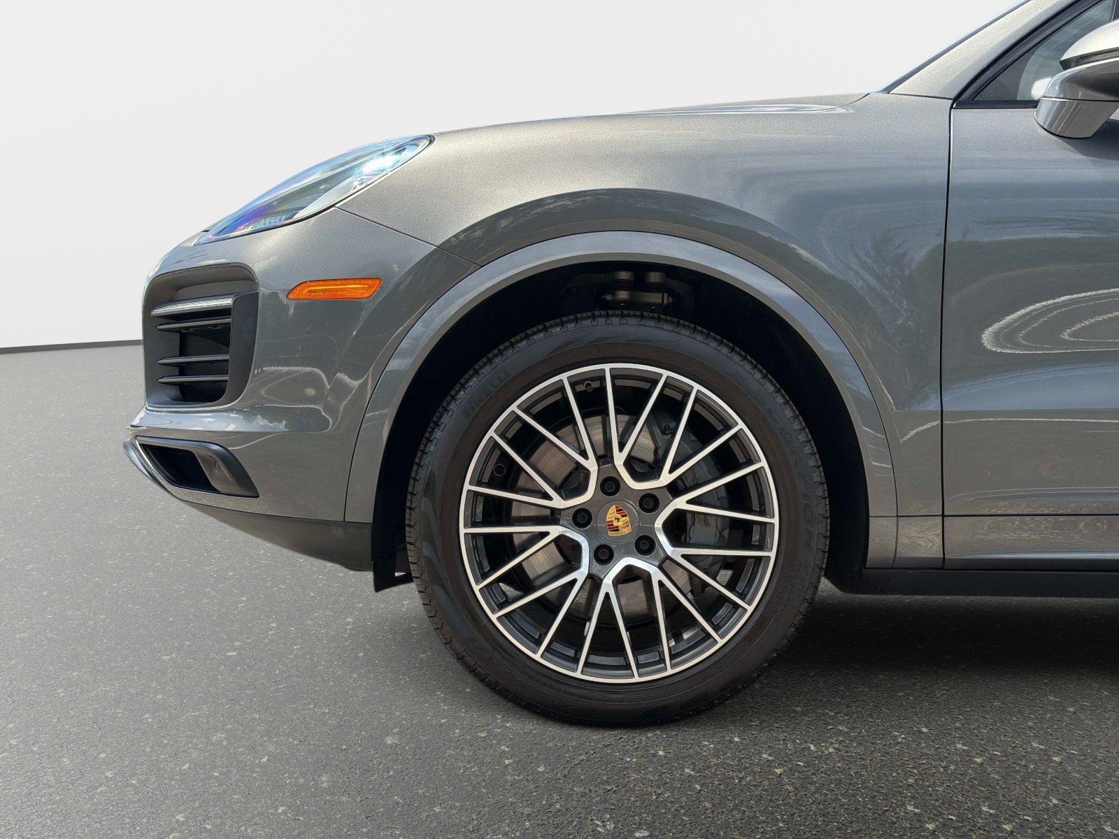 Used 2019 Porsche Cayenne S AWD/4WD image 12