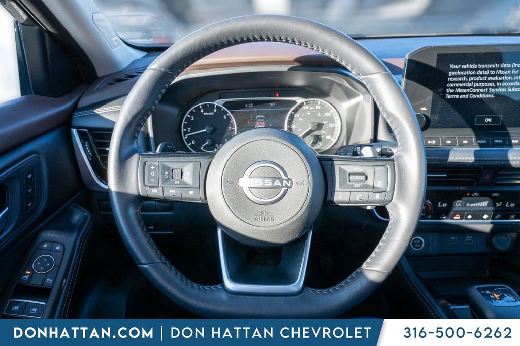 Used 2023 Nissan Rogue SL w/ SL Premium Package image 6