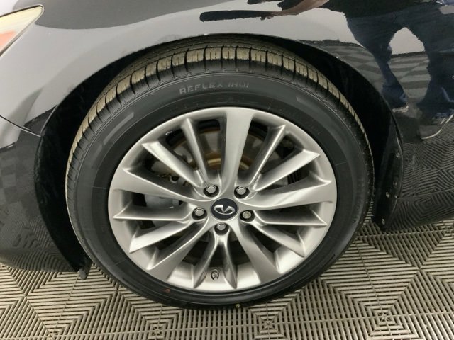 Used 2019 INFINITI Q50 Luxe w/ Essential Package (3.0T Luxe) image 29