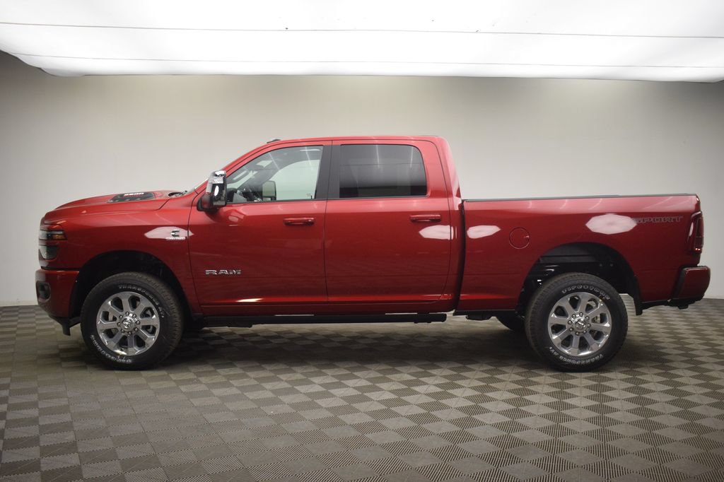 New 2026 RAM 2500 Laramie AWD/4WD image 15