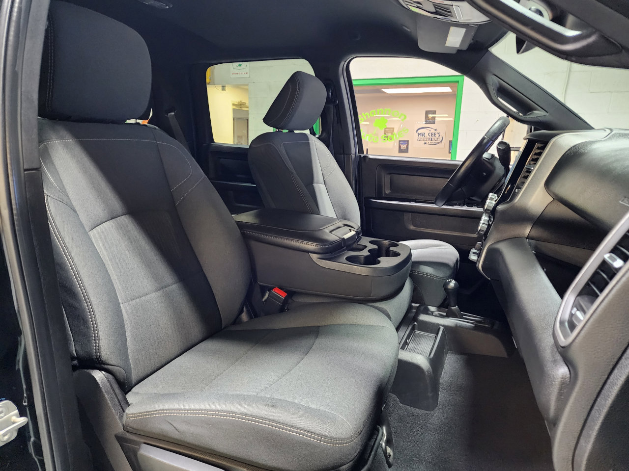 Used 2024 RAM 3500 Tradesman w/ Towing Technology Group image 24