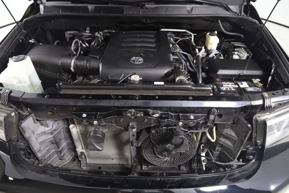 Used 2020 Toyota Sequoia Platinum AWD/4WD image 52