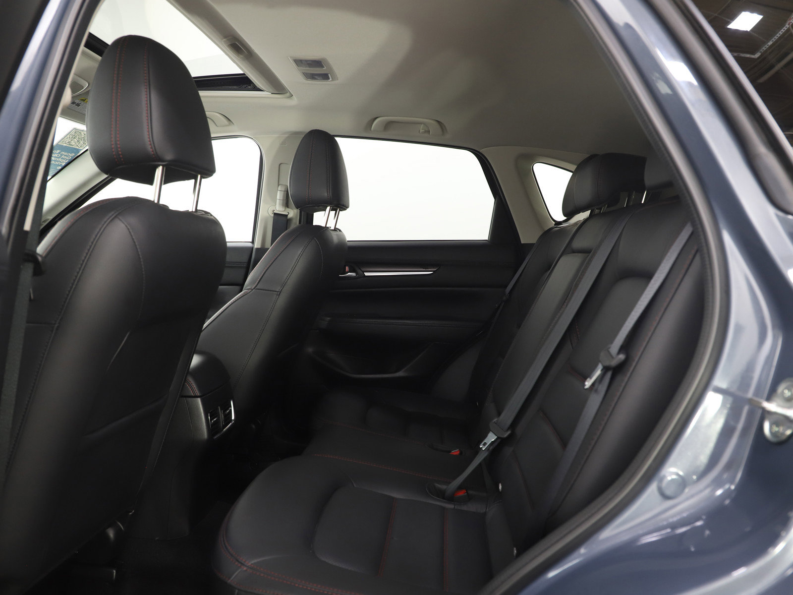 Used 2023 MAZDA CX-5 Carbon Edition image 19