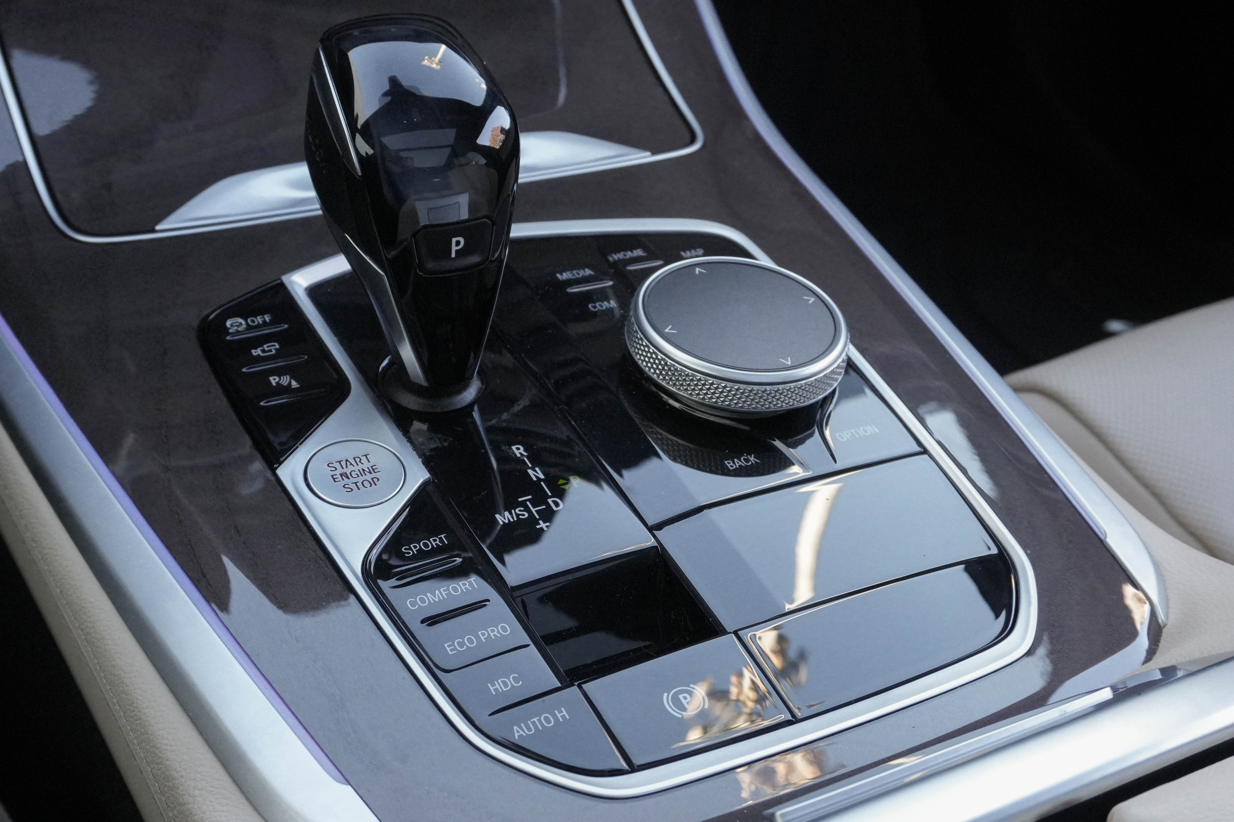 Used 2022 BMW X5 xDrive40i w/ Luxury Seating Package image 23