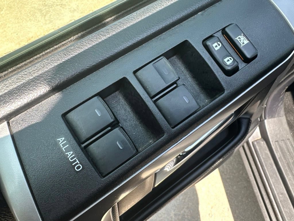 Used 2016 Toyota 4Runner SR5 Premium AWD/4WD image 13