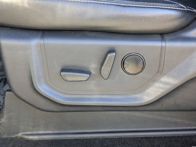 Used 2022 Ford F350 Lariat image 22