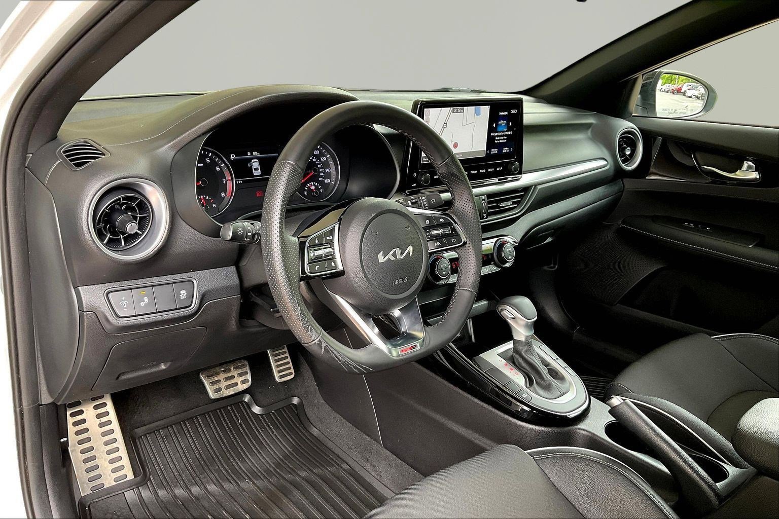 Used 2023 Kia Forte GT-Line FWD image 15
