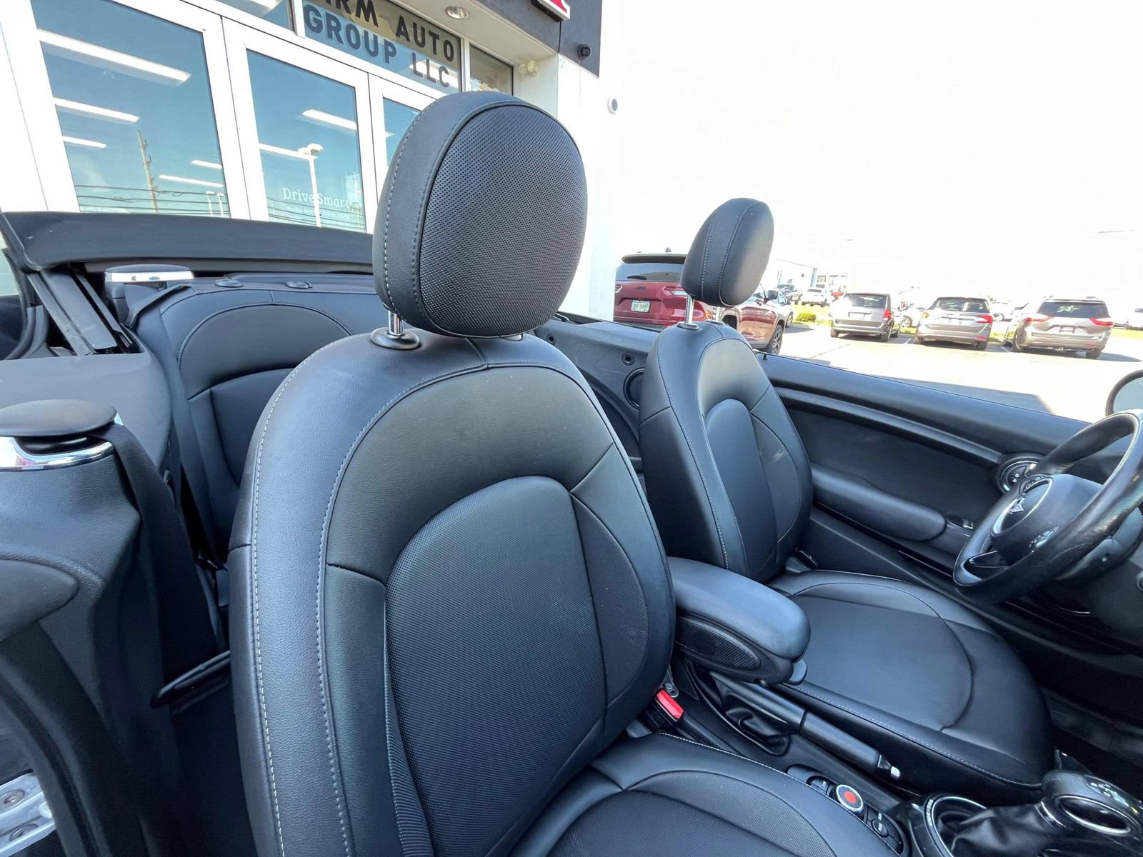 Used 2016 MINI Cooper Convertible FWD image 34