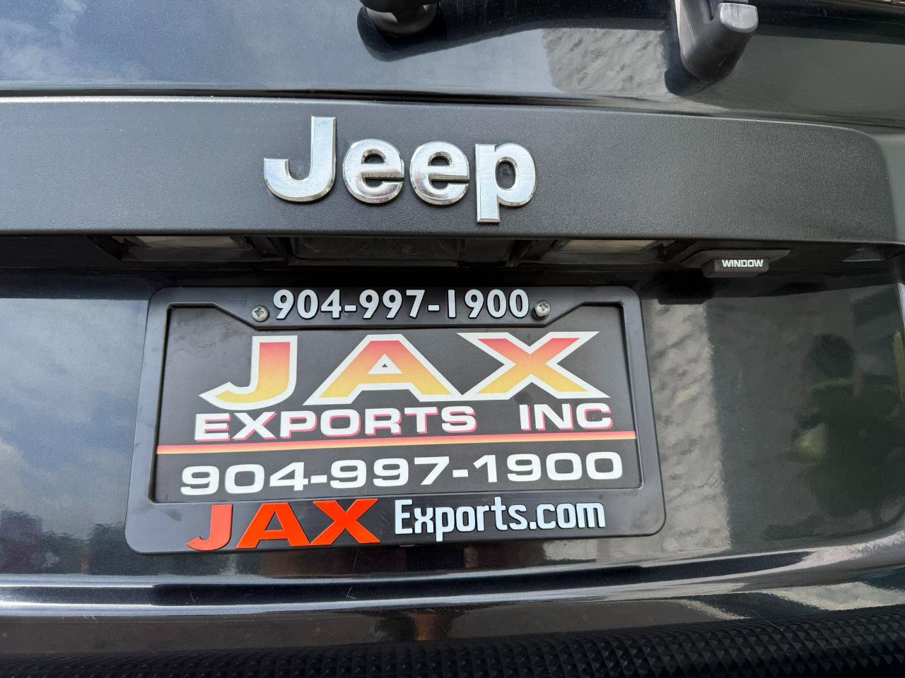 Used 2010 Jeep Liberty Sport AWD/4WD image 5