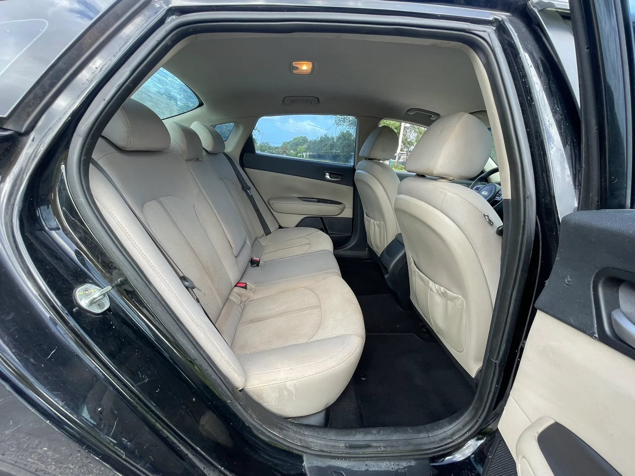 Used 2016 Kia Optima LX FWD image 25