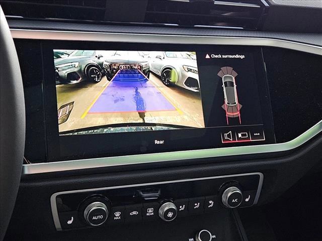 Used 2025 Audi Q3 2.0T Premium w/ Convenience Package image 13