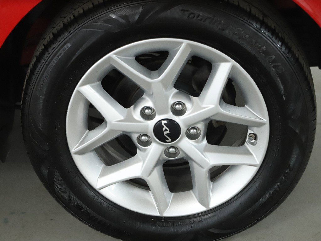 Used 2023 Kia Soul LX w/ LX Technology Package image 38