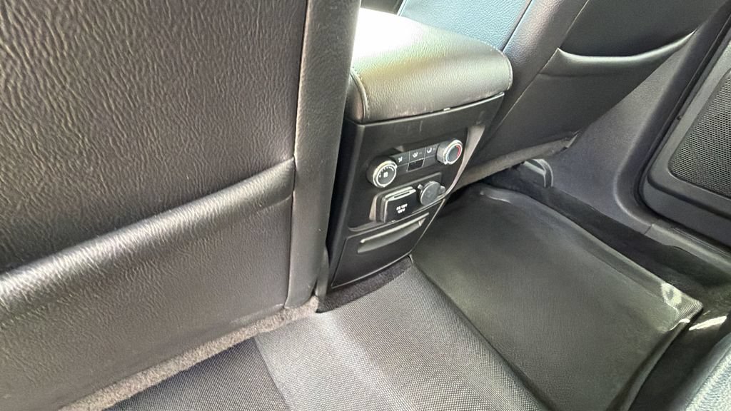 Certified 2019 Ford Flex Limited FWD image 28