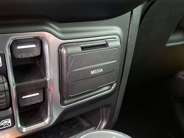 Used 2023 Jeep Wrangler Willys image 26