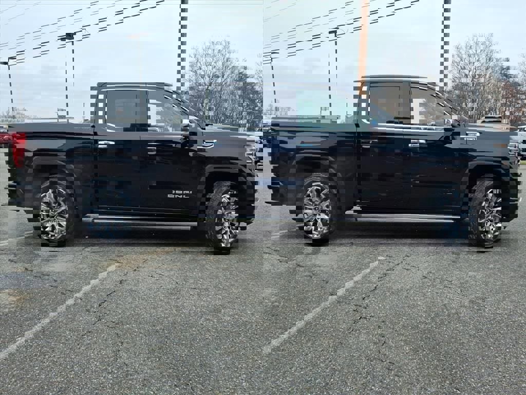 New 2026 GMC Sierra 1500 Denali image 3