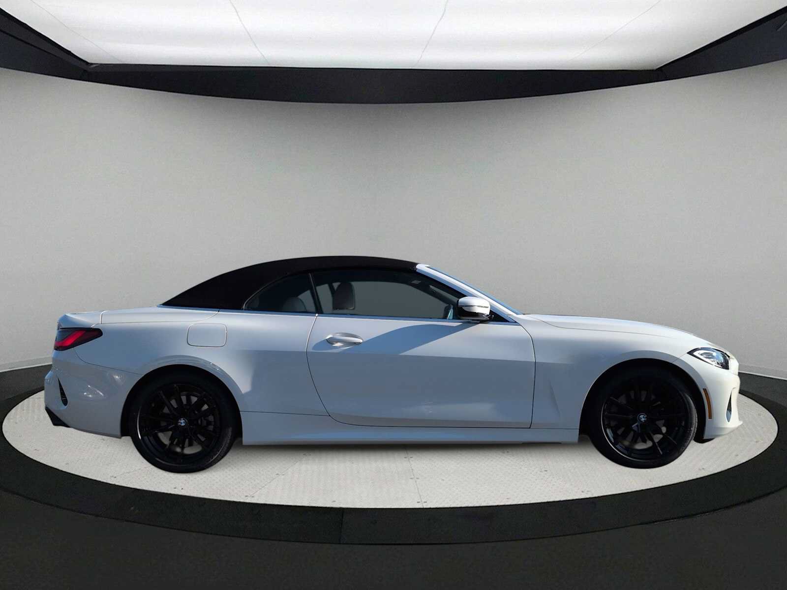 Used 2022 BMW 430i xDrive Convertible w/ Premium Package AWD/4WD image 9