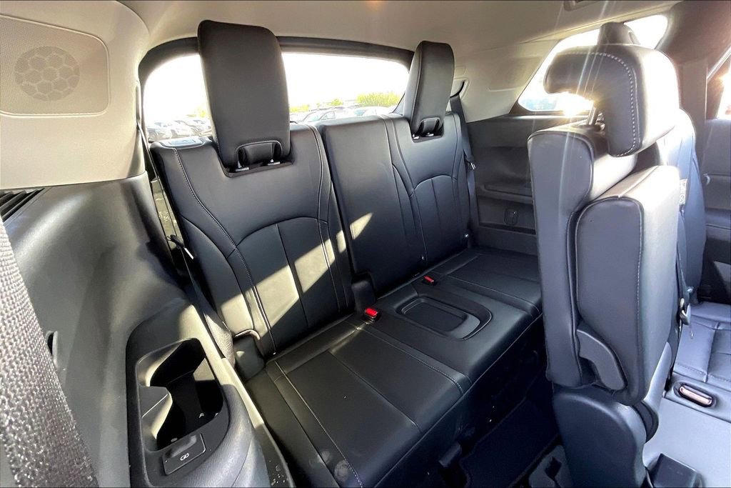 Used 2025 INFINITI QX60 Pure image 27