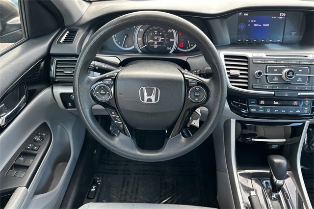 Used 2017 Honda Accord LX image 17